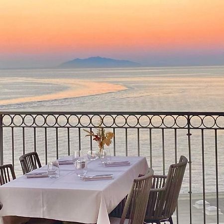 Hotel Des Gouverneurs Bastia  Zewnętrze zdjęcie