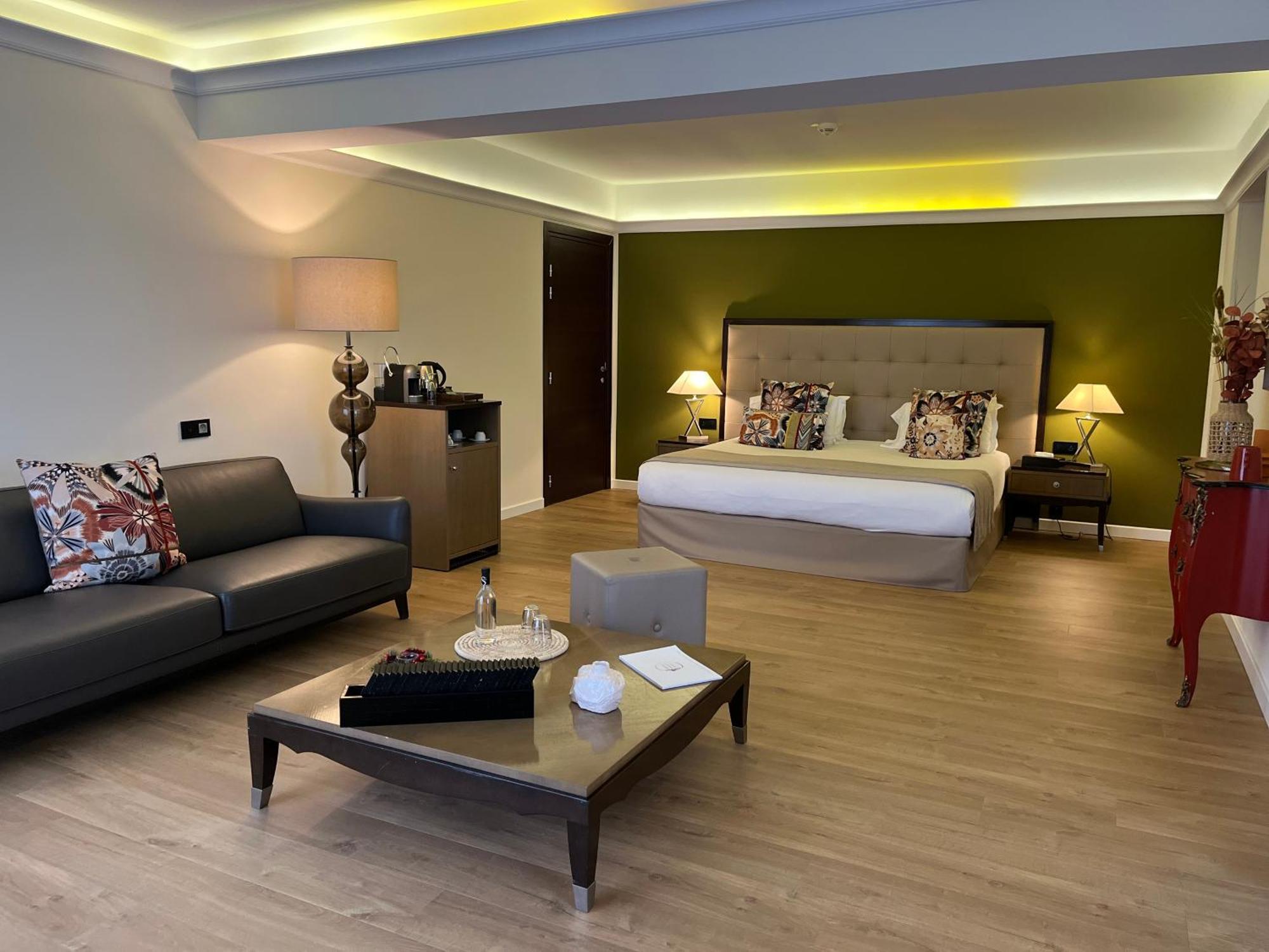 Hotel Des Gouverneurs Bastia  Zewnętrze zdjęcie