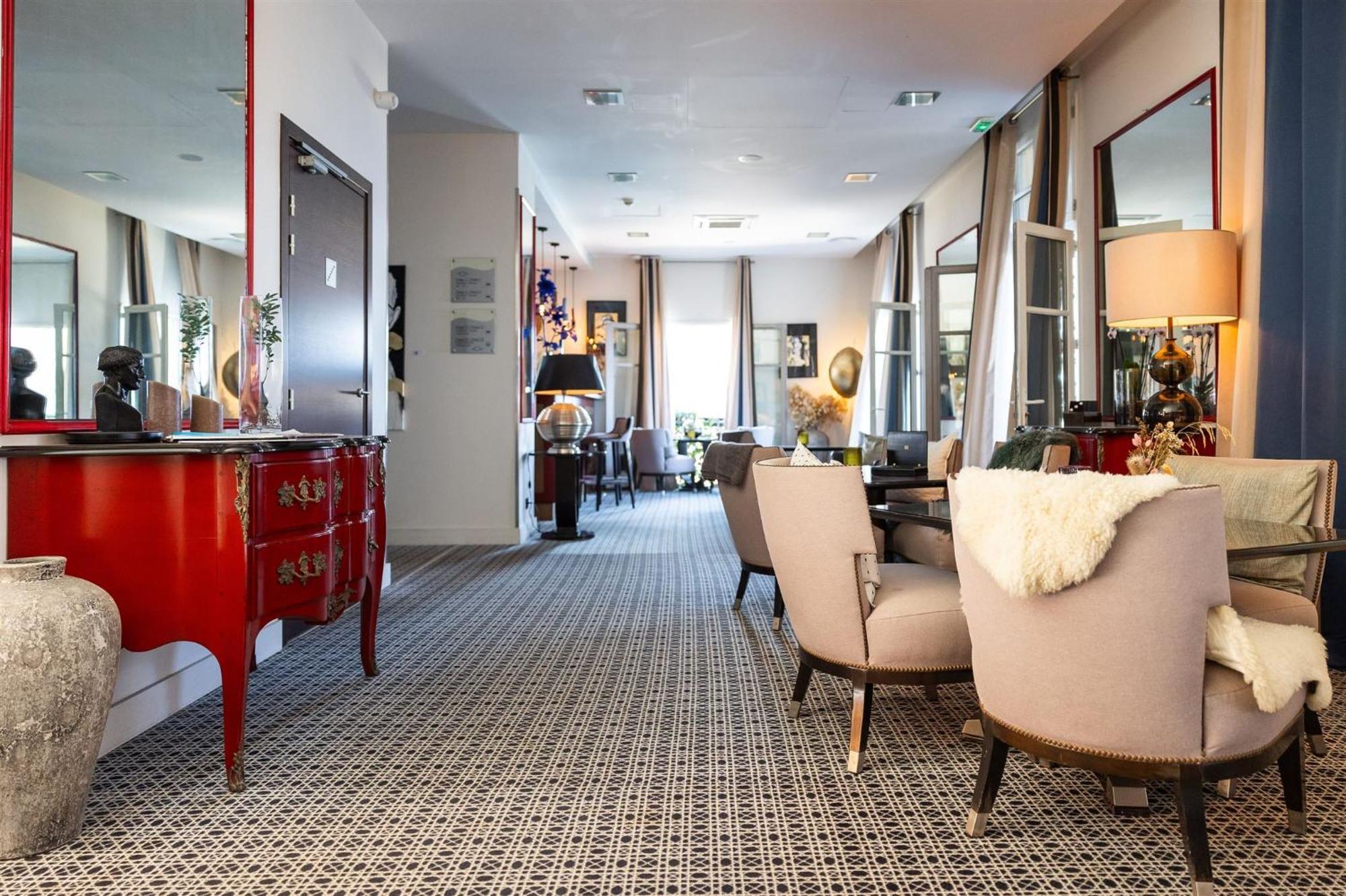 Hotel Des Gouverneurs Bastia  Zewnętrze zdjęcie
