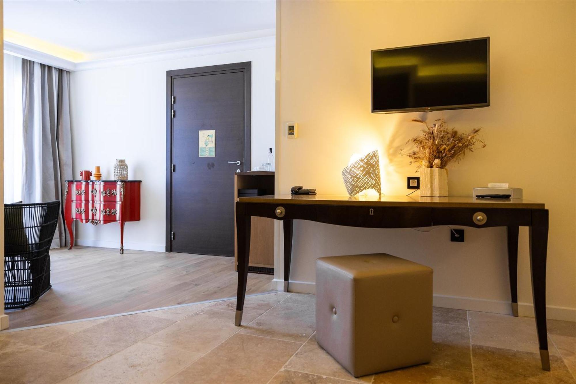 Hotel Des Gouverneurs Bastia  Zewnętrze zdjęcie