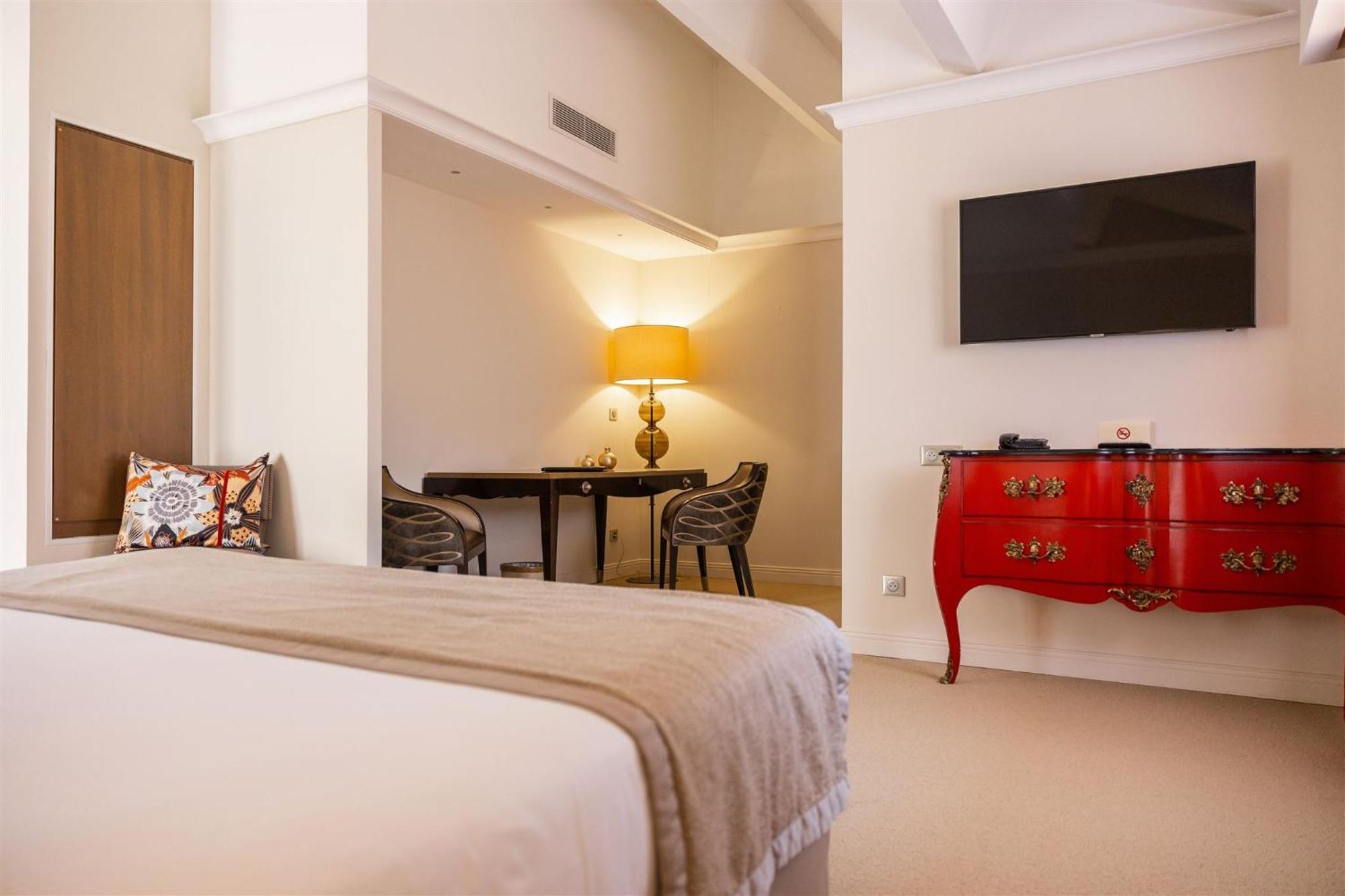 Hotel Des Gouverneurs Bastia  Zewnętrze zdjęcie